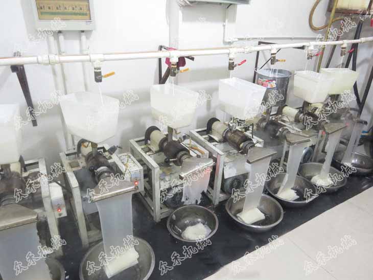 如何選擇購買搟面皮機(jī)廠家