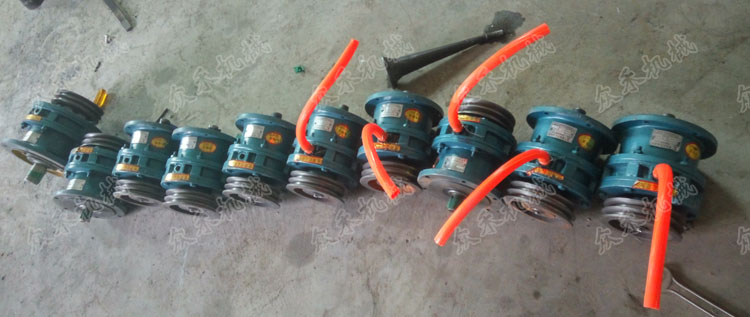 仿手工搟面皮成型機如何選購減速機