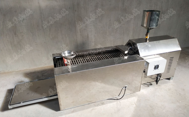 搟面皮機好用嗎