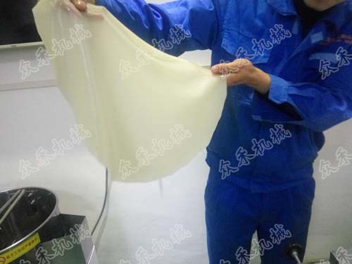 120型數(shù)控面皮機生產(chǎn)圓形涼皮